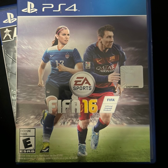 Fifa 16 PS4 - Picture 1 of 4